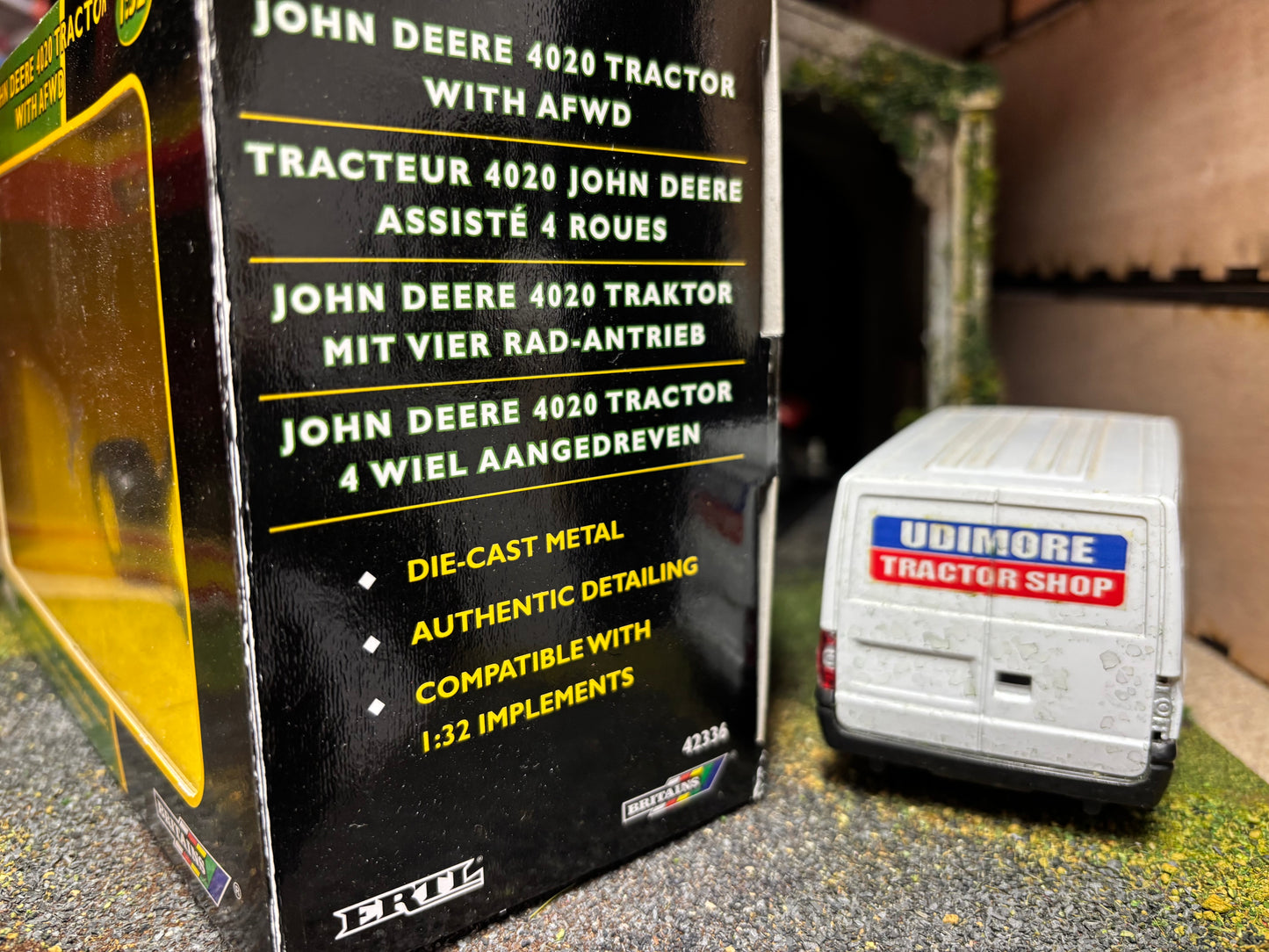 42336 Britains John Deere 4020 Tractor 4wd AFWD 1:32 scale obsolete