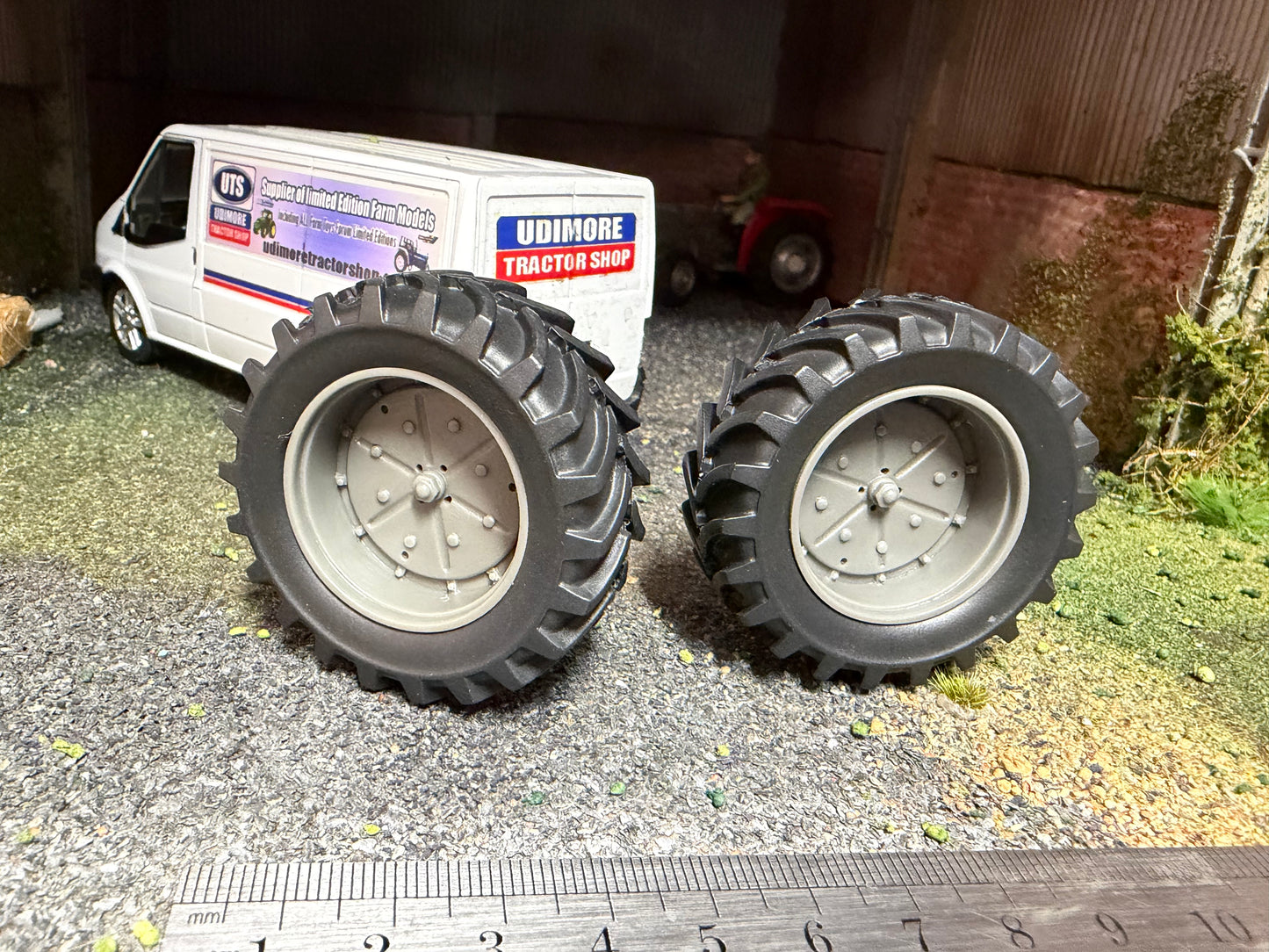 04287 pair of Rear wheels 53mm x 18mm Artisan32 farm machinery 1:32 scale