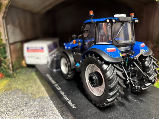 Universal Hobbies New Holland T5.120 dual command Tractor Front Loader Silver wheels BOXED 1:32 scale UH6874