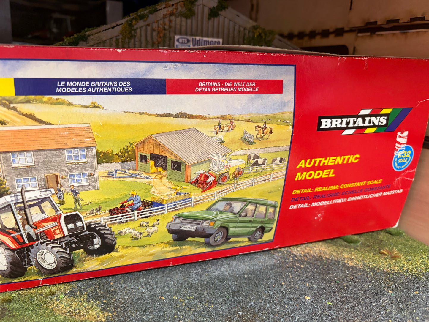 9580 Vintage Britains Ford Animal Transporter 1:32 scale boxed Obsolete