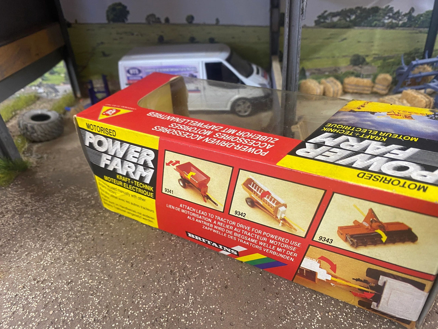 9343 Britains Powerfarm Kraft Technique cultivator 1:32 scale Image 4
