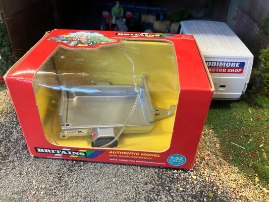 9410 Britains Logic CT 700 Trailer 1:32 scale Image 2