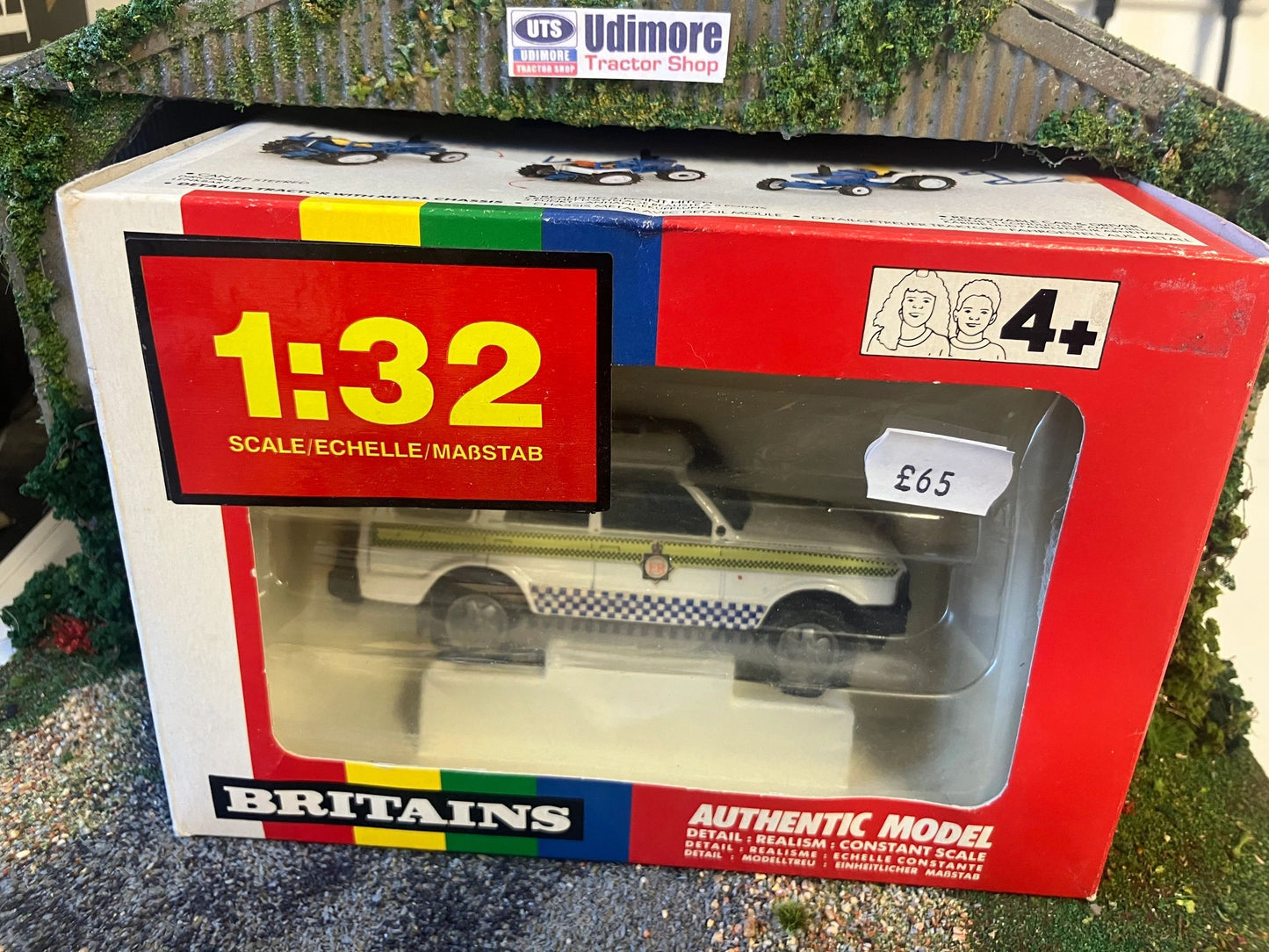 9481 Vintage Britains Police land Rover Discovery 1:32 scale Image