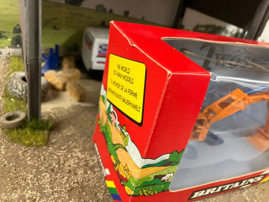 9536 Britains Twose Rear Mounted Digger 1:32 scale Image 2