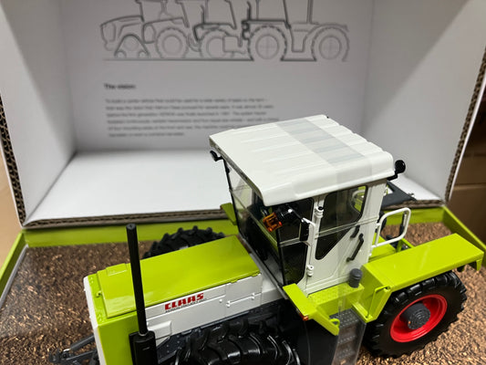 Weise Toys Claas Xerion Projekt 207 tractor BOXED 1:32 scale LIMITED EDITION