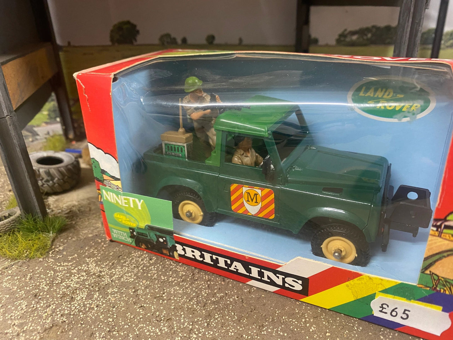 9780 Britains Military Land Rover 1:32 scale Image 6
