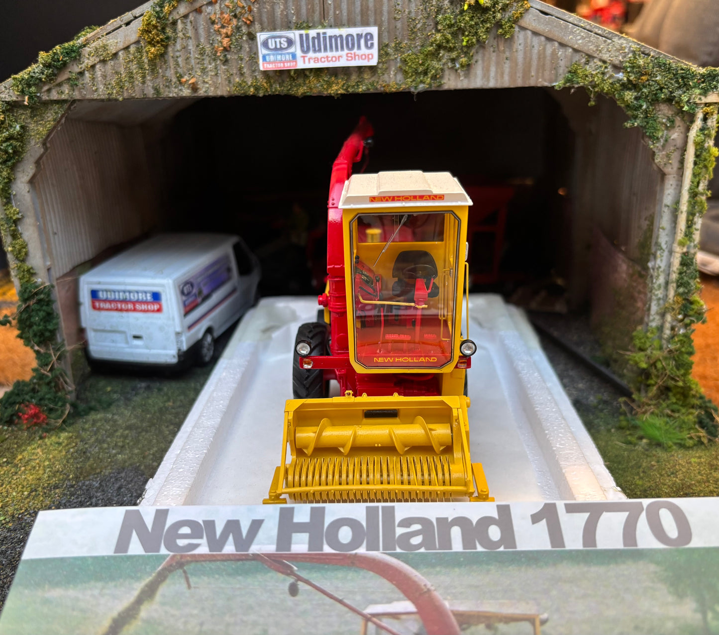New Holland 1770 Forage Harvester Limited Edition Stunning in 1:32 scale VKA Models