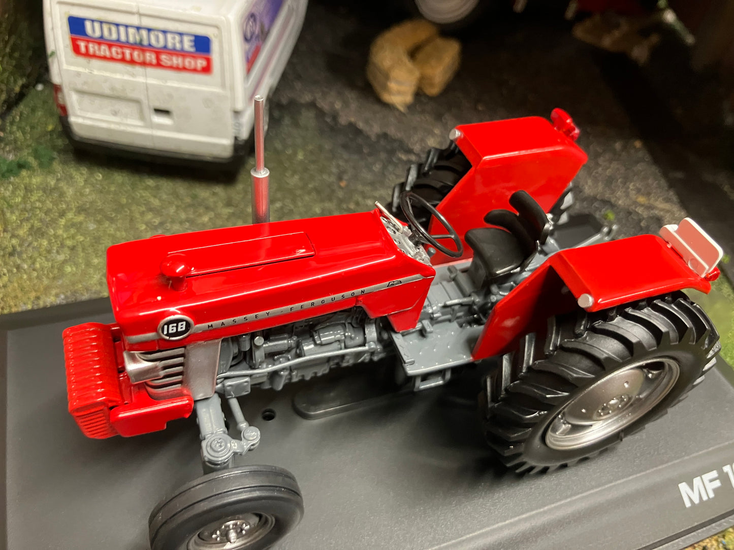 REP515 Replicagri Massey Ferguson 168 2WD Tractor Boxed 1:32 scale
