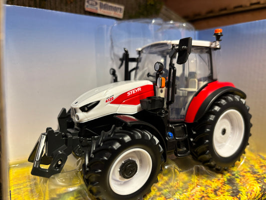 Britains Steyr Plus 4120 Tractor 1:32 scale New BOXED 43423