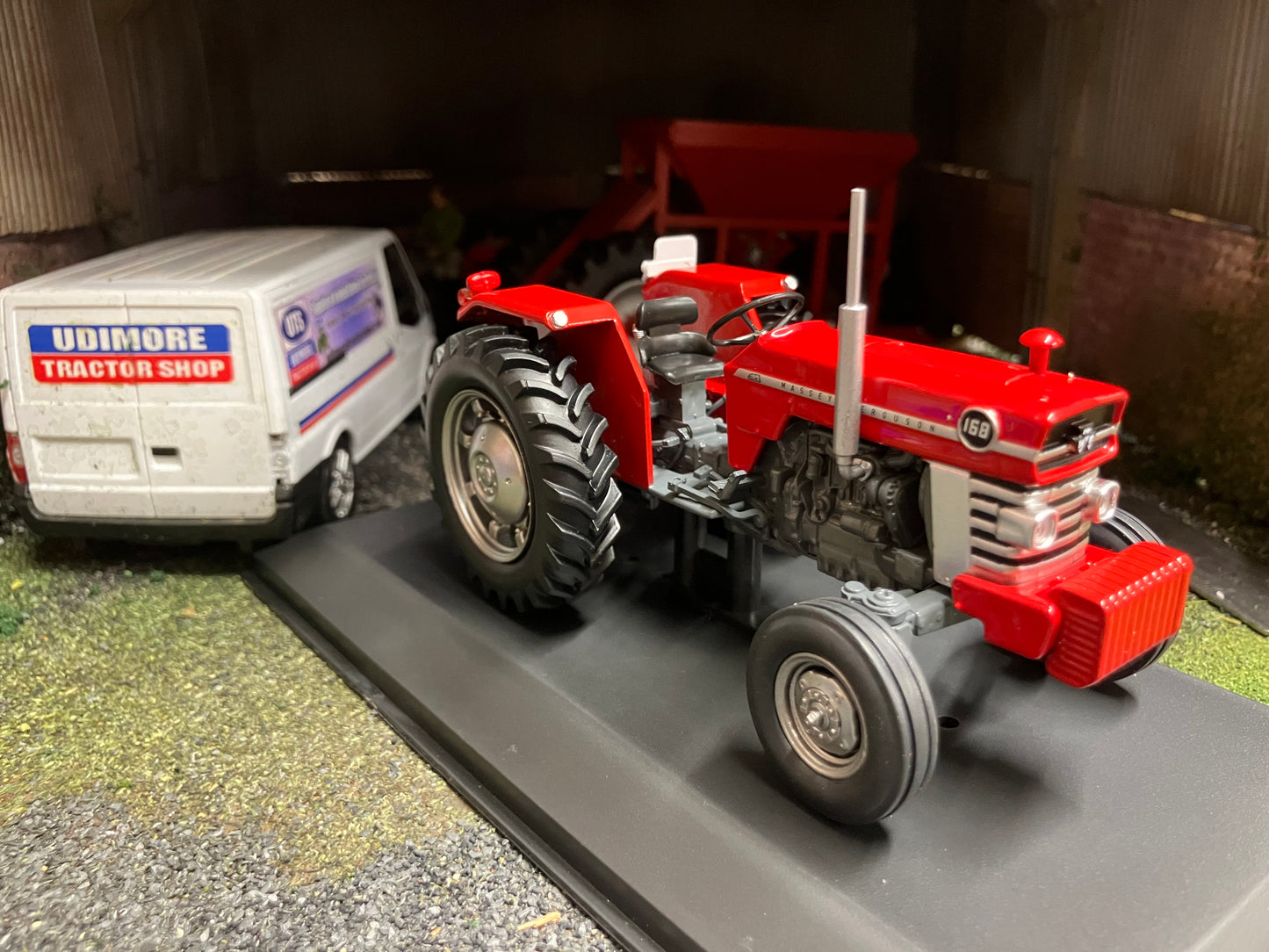 REP515 Replicagri Massey Ferguson 168 2WD Tractor Boxed 1:32 scale