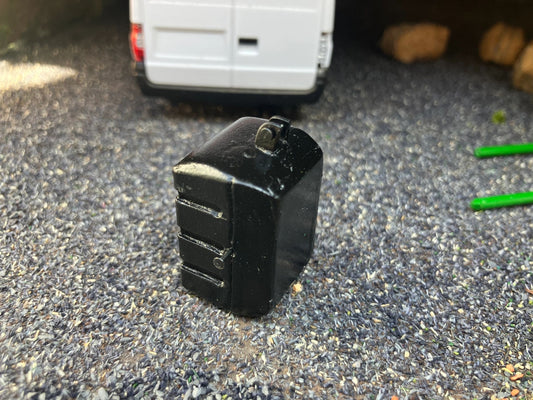 Agrium Models Tractor Black Front Weight 1:32 scale Image 2