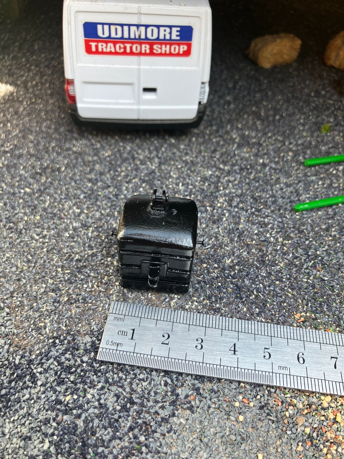 Agrium Models Tractor Black Front Weight 1:32 scale Image 5