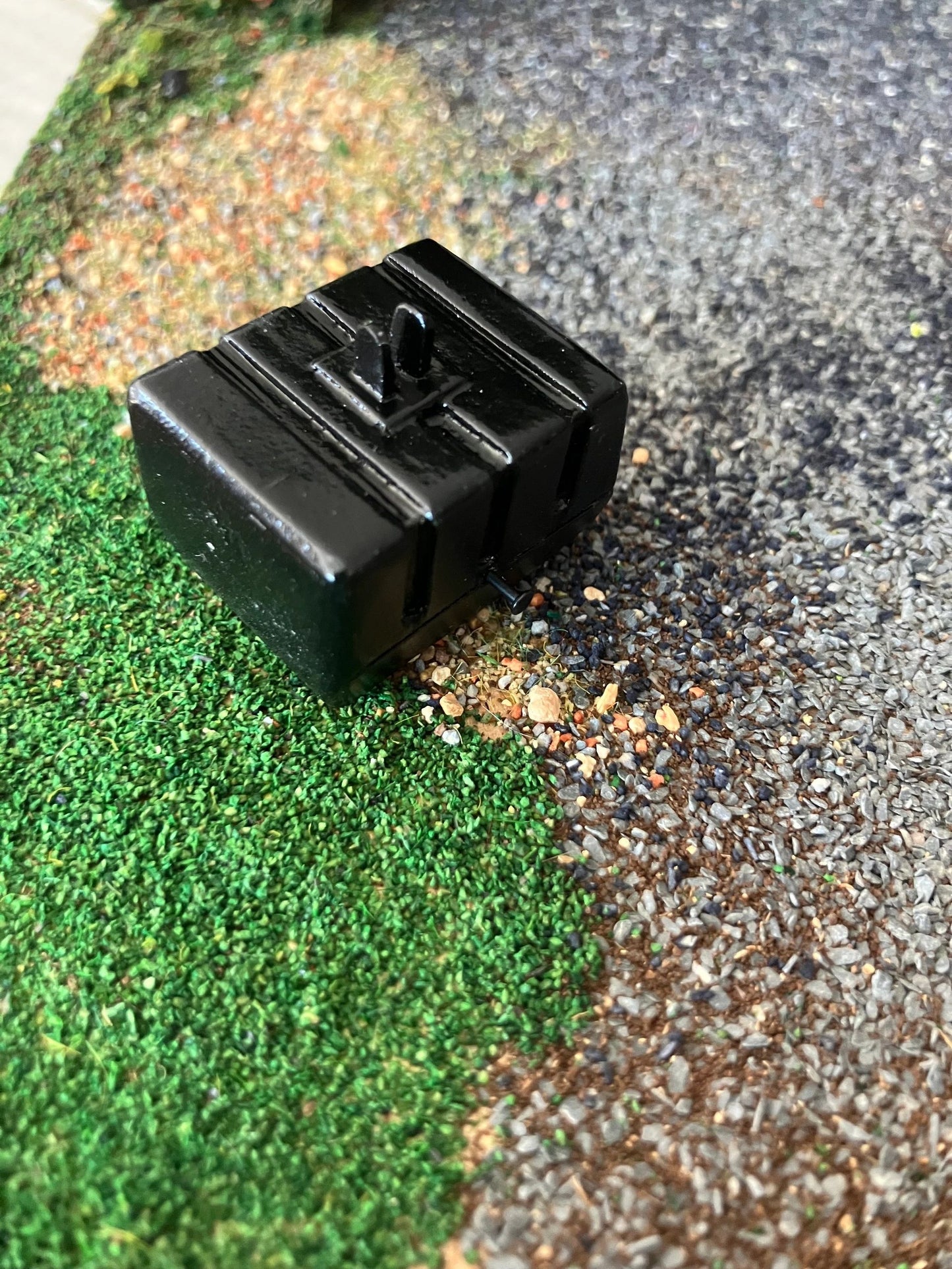 Agrium Models Tractor Black Front Weight 1:32 scale Image 8