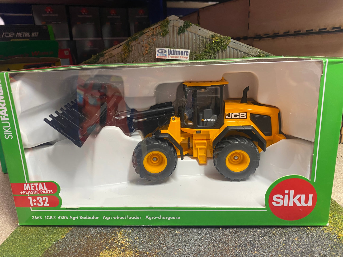 JCB 435S Agri Wheel Loader 1:32 scale boxed Siku 3663 new