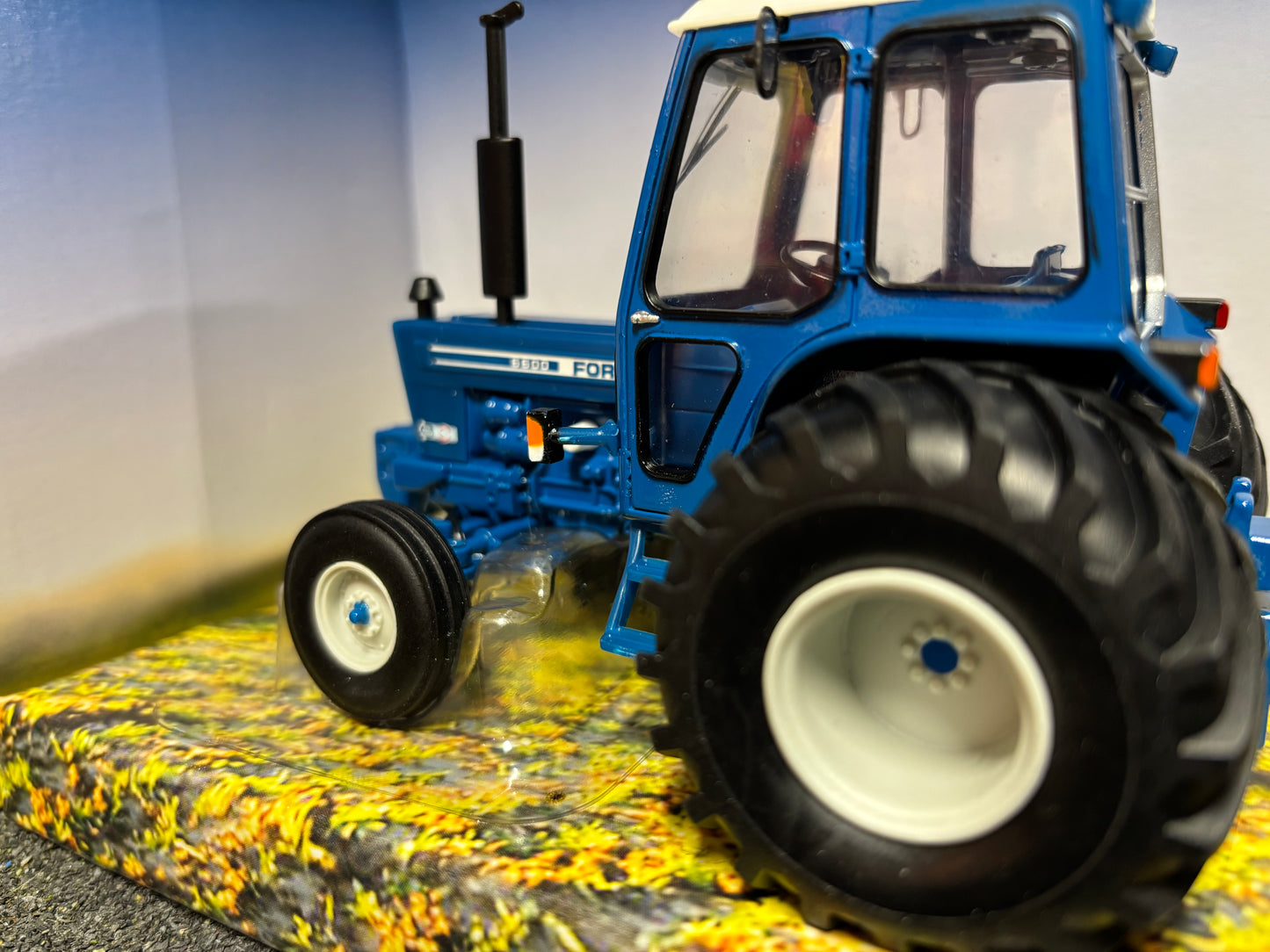 TAB MODELS Britains Ford 6600 rear Terra tyres Tractor Conversion 1:32 scale