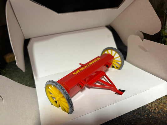 Limited Edition Massey Harris Fertiliser Spreader 1:32 scale boxed Siku