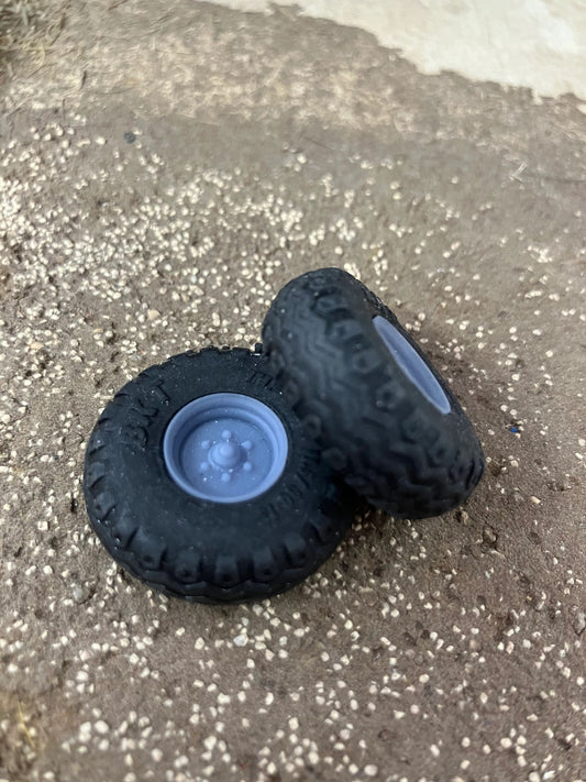 BKT farm machinery Rubber tyre wheel sets 30mm x 10mm Image 2