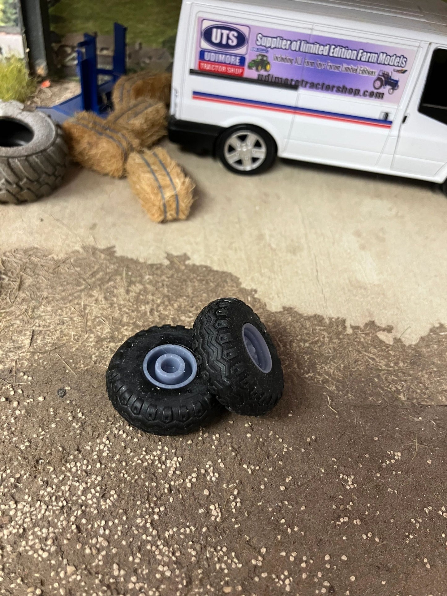 BKT farm machinery Rubber tyre wheel sets 30mm x 10mm Image 3