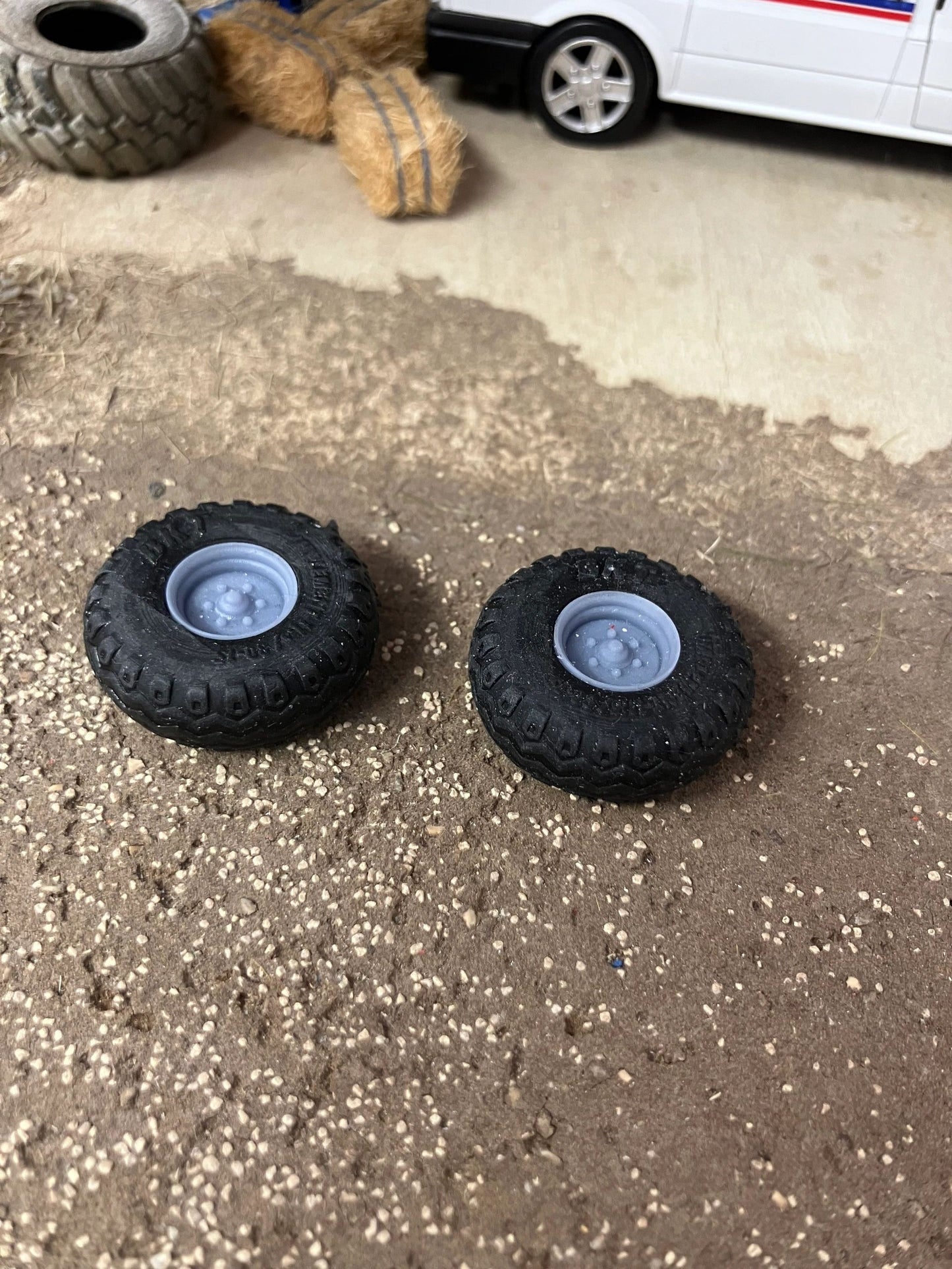 BKT farm machinery Rubber tyre wheel sets 30mm x 10mm Image 5