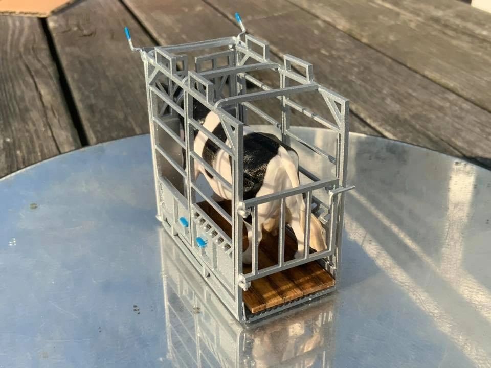 BLR Models Laser cut BRASS Scratch built Cattle Crushes 1:32 scale Galvanised Image 9