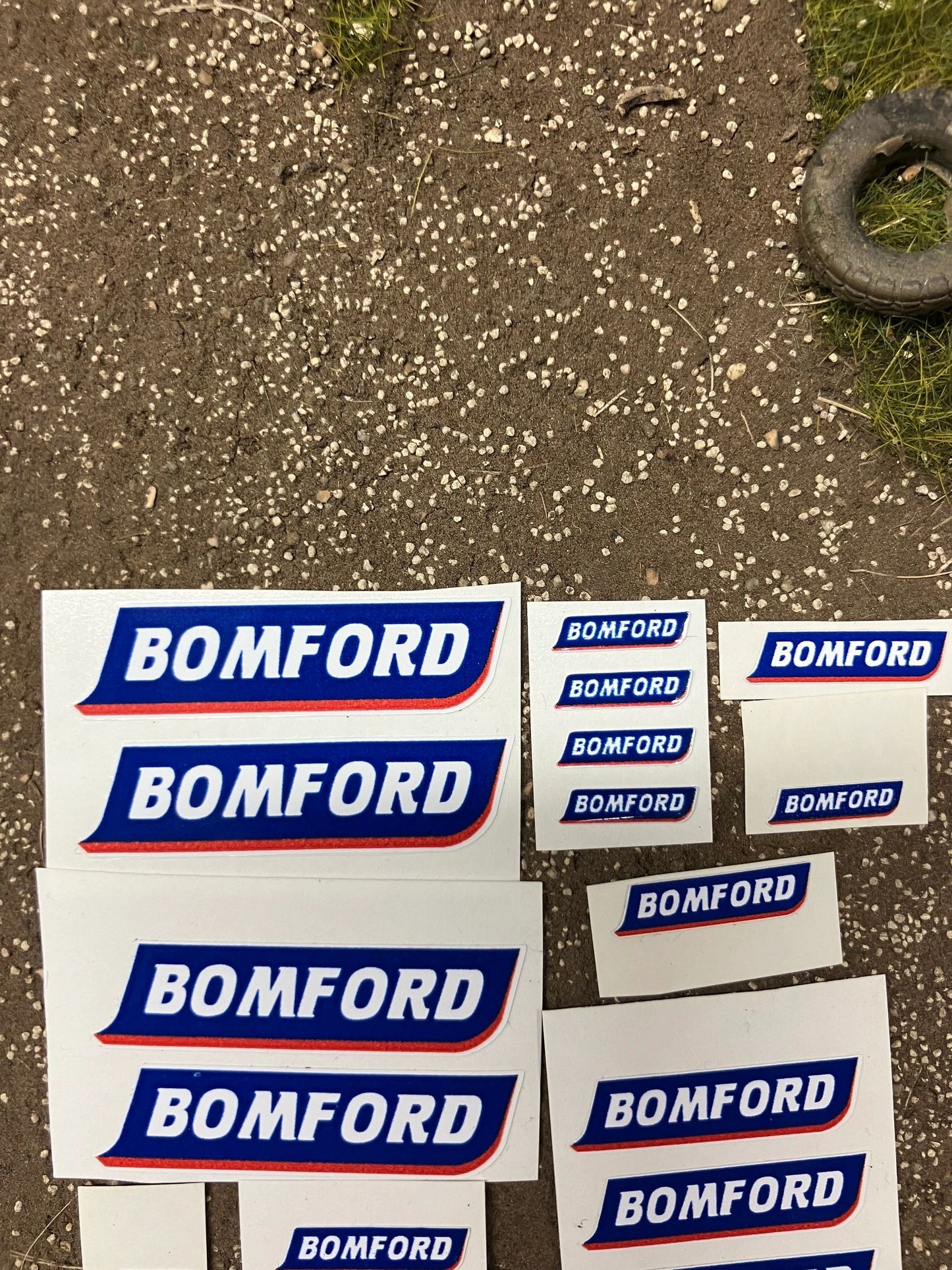 Bomford 1:32 scale pre cut professional High quality vinyl huge pack 26 decals Bomford farm machinery decals Image 2