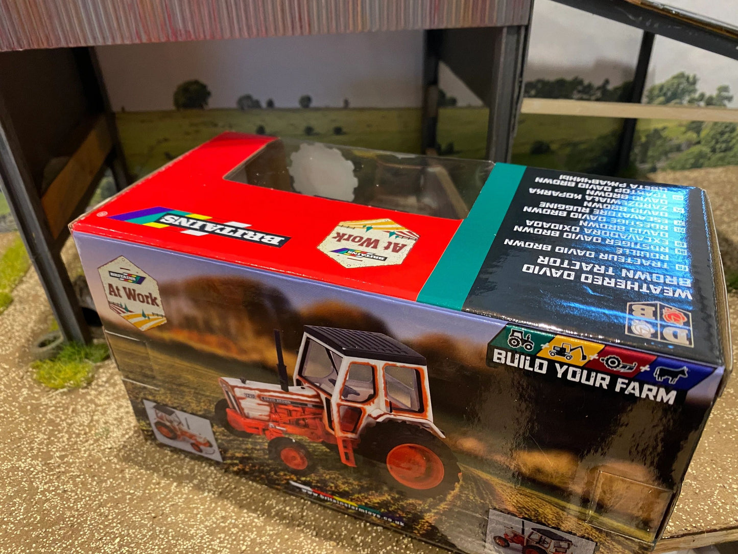 Britains 43307 Weathered David Brown 1210 Tractor 1:32 scale Image 4