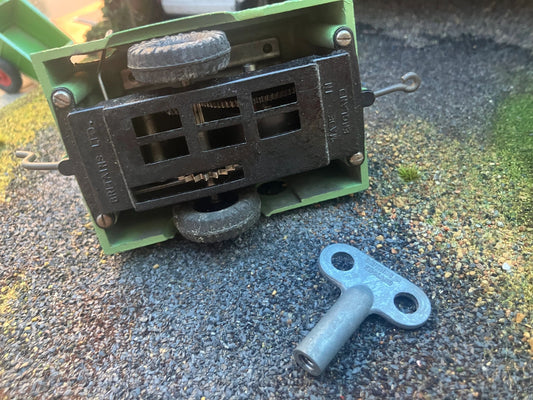 Britains CLOCKwork Trailer 1:32 scale boxed 2041 Image 2