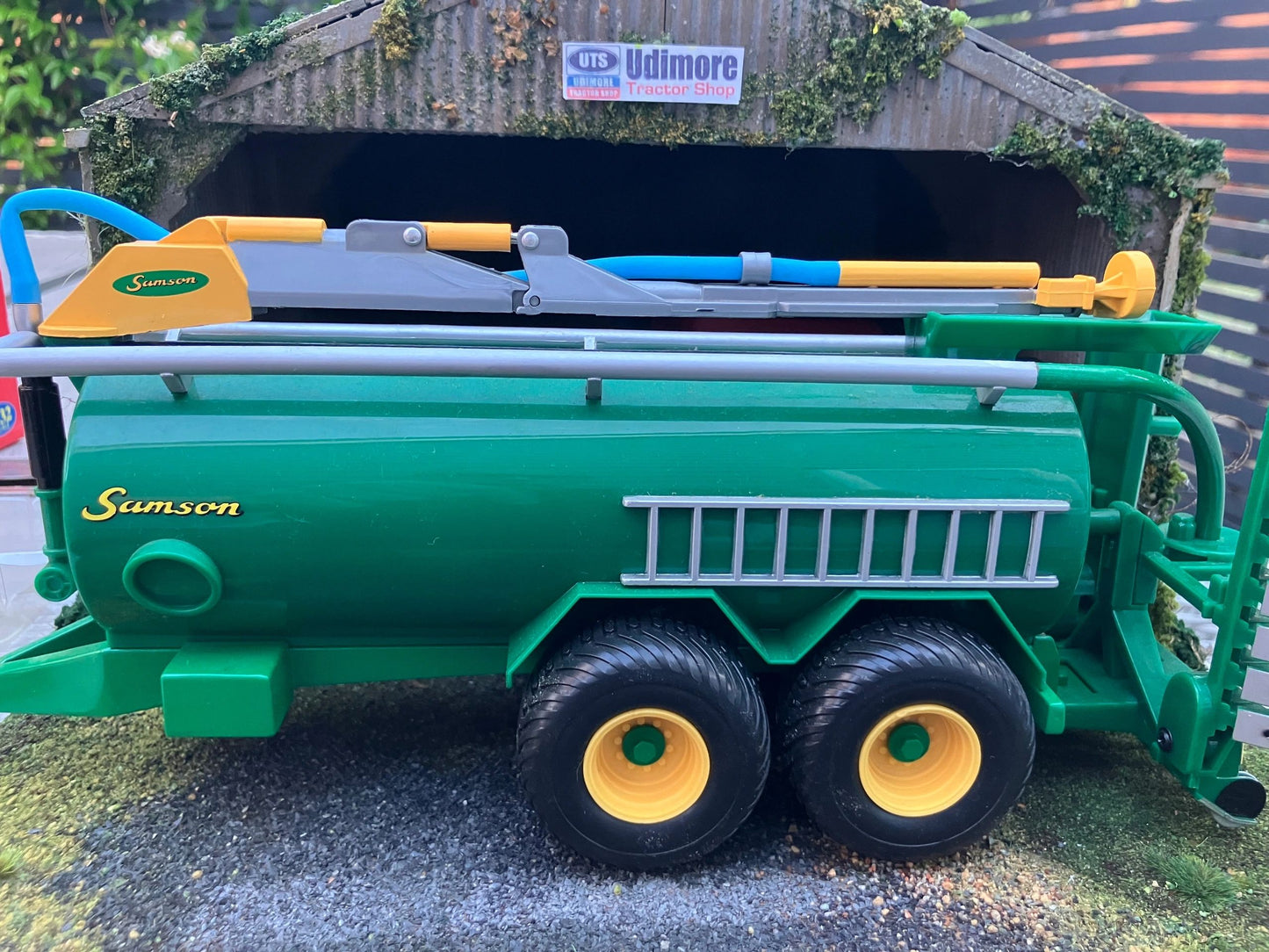 Britains Samson Slurry Tanker and Slurry Injector 1:32 scale boxed 40718 Image