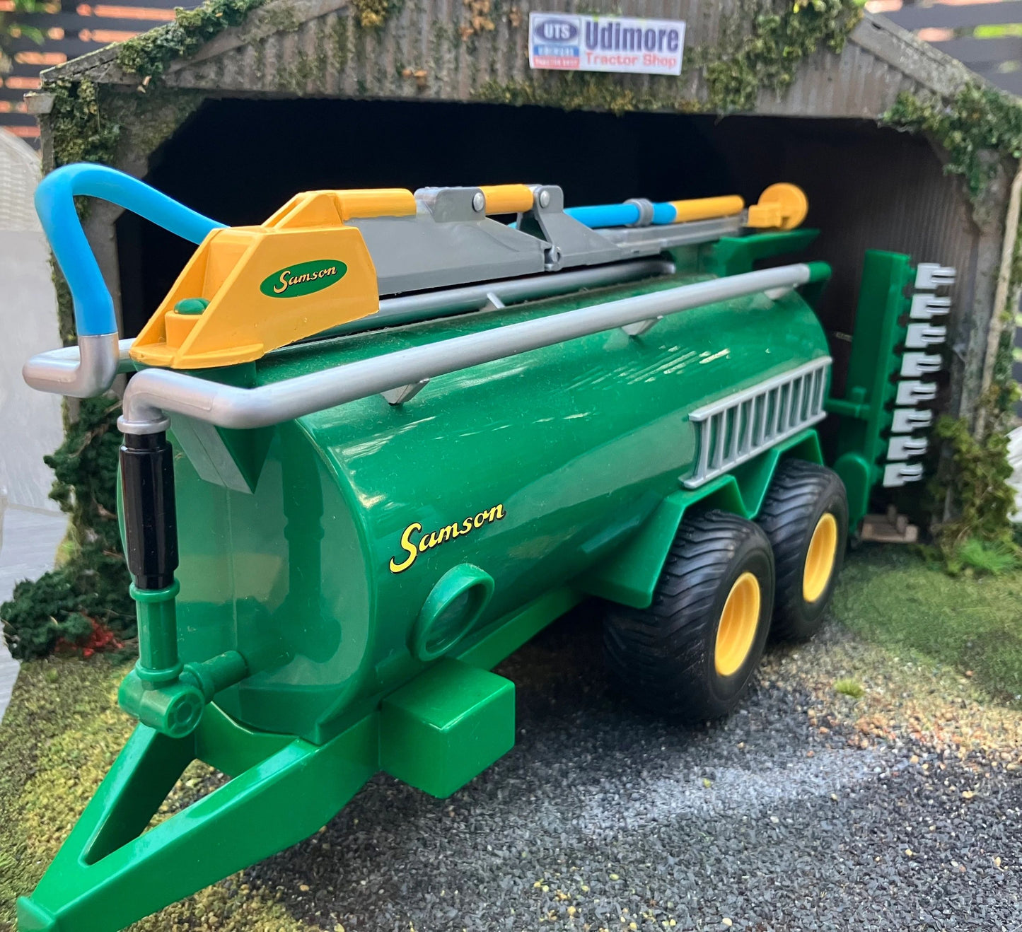 Britains Samson Slurry Tanker and Slurry Injector 1:32 scale boxed 40718 Image 3