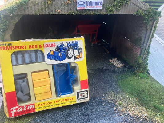 Britains Tipping Transport Box & loads set 1:32 scale boxed 9545 Image 2