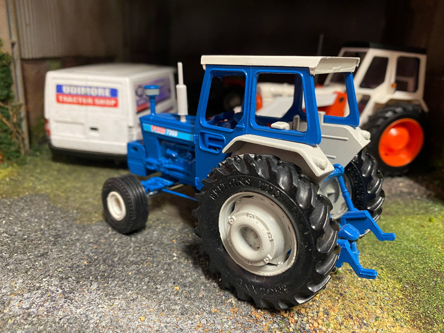 Ford 7000 Tractor Conversion Britains 1:32 scale