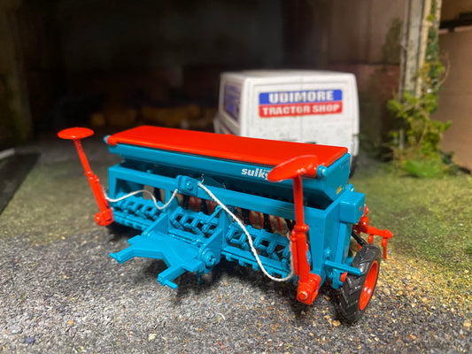 REP501 Replicagri Sulky Master 3 Seed drill Grey 1:32 scale Boxed
