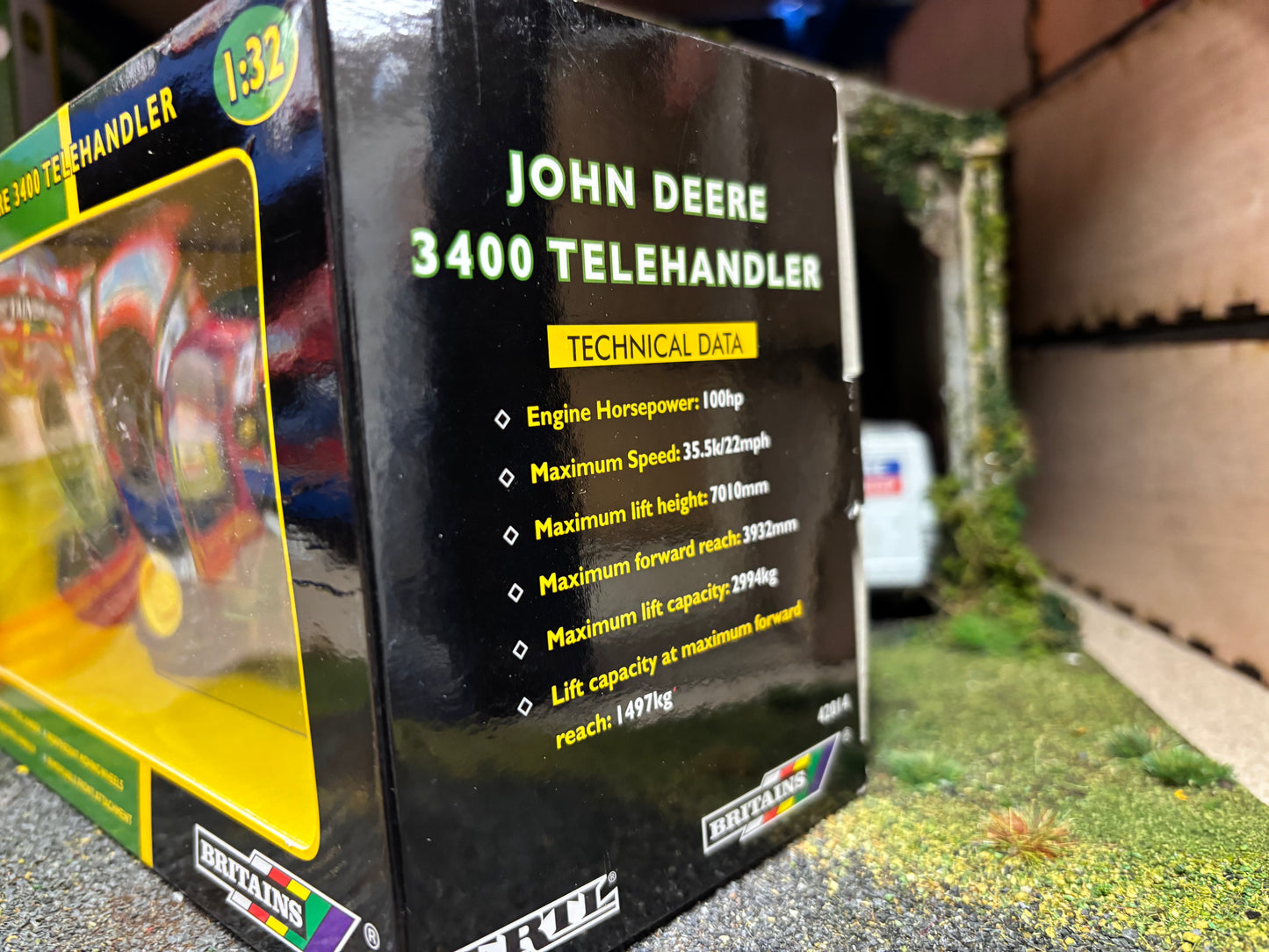 42014 Britains John Deere 3400 Telehandler 1:32 scale obsolete