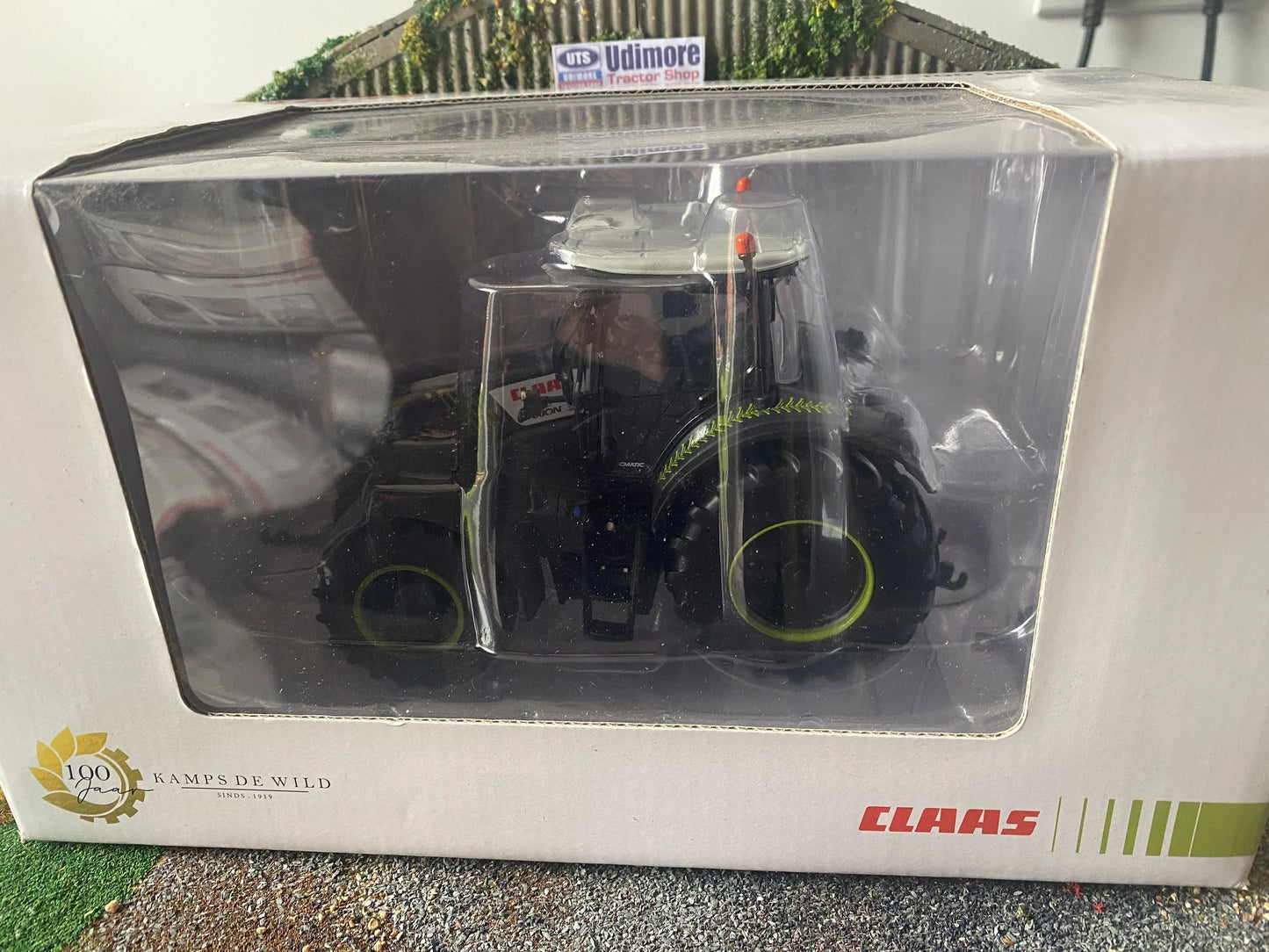 CLAAS Axion 870 Kramps de Wild Tractor Limited Edition 1:32 scale ROS Image 6