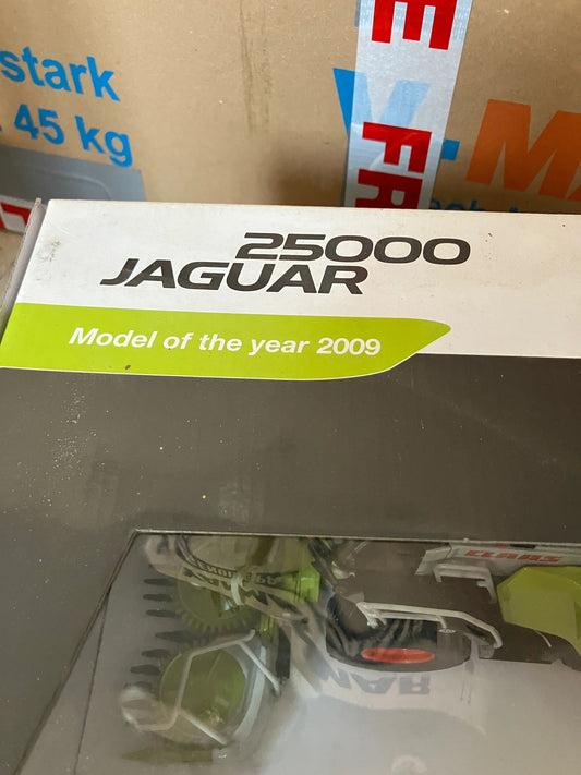 CLAAS Jaguar 25000 Forage Harvester Limited Edition 1:32 scale Image 2
