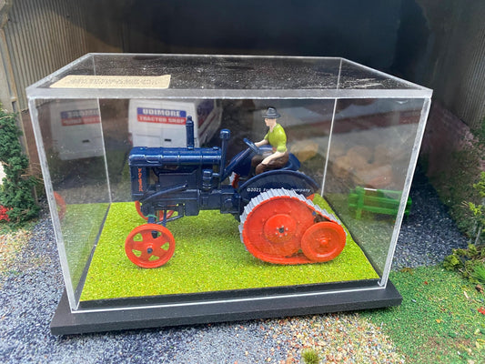 Cen Davies Fordson E27N Half Tracks Tractor 1:32 scale Display case COLLECTION ONLY Image 2