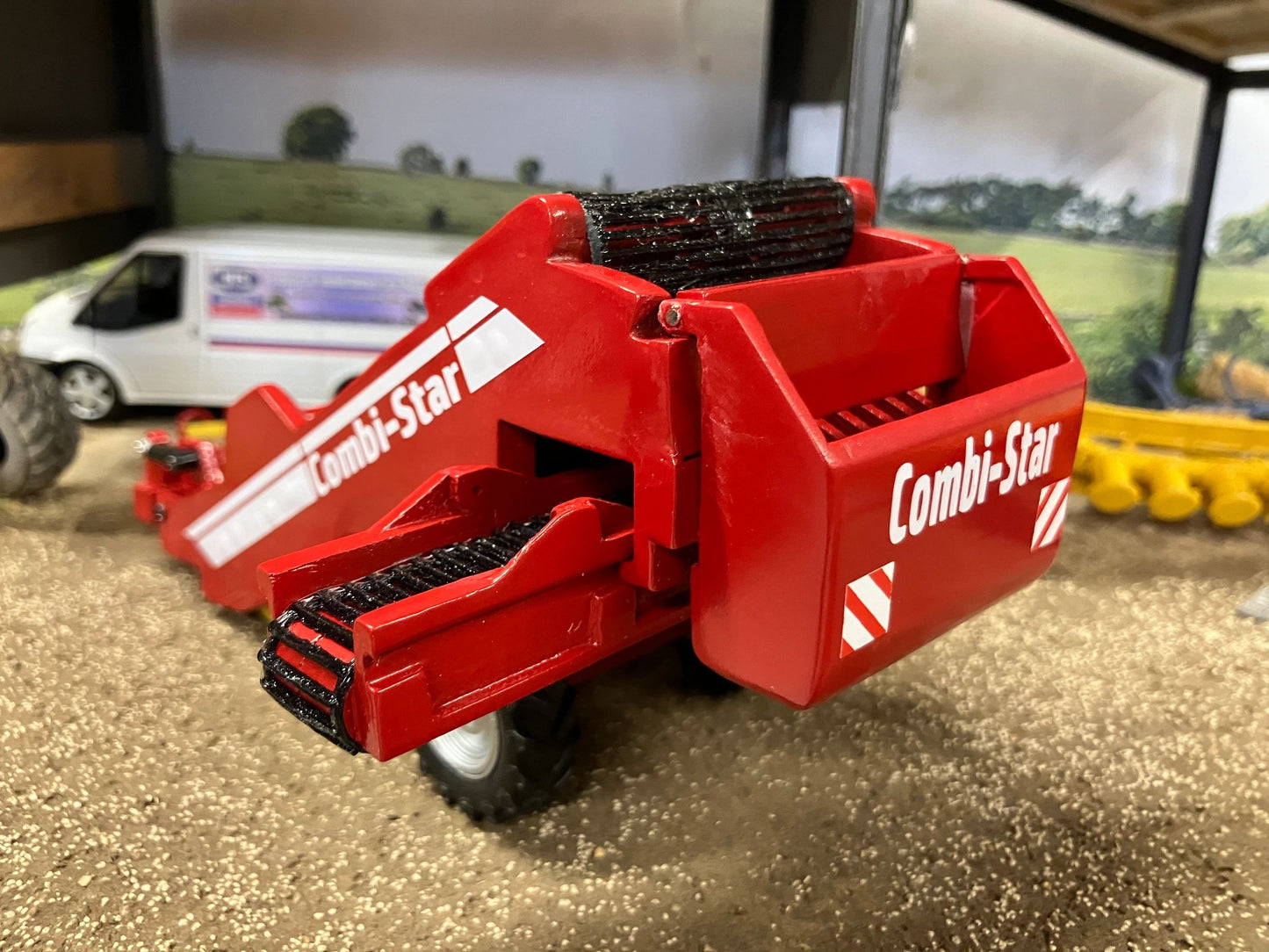 Combi Star Destoner Hand built 1:32 scale rear stone discharge box NEW VERSION Image 3
