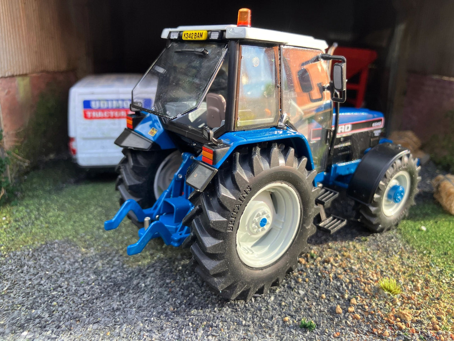 County 1184-40 4wd Tractor Conversion 1:32 scale Image 8