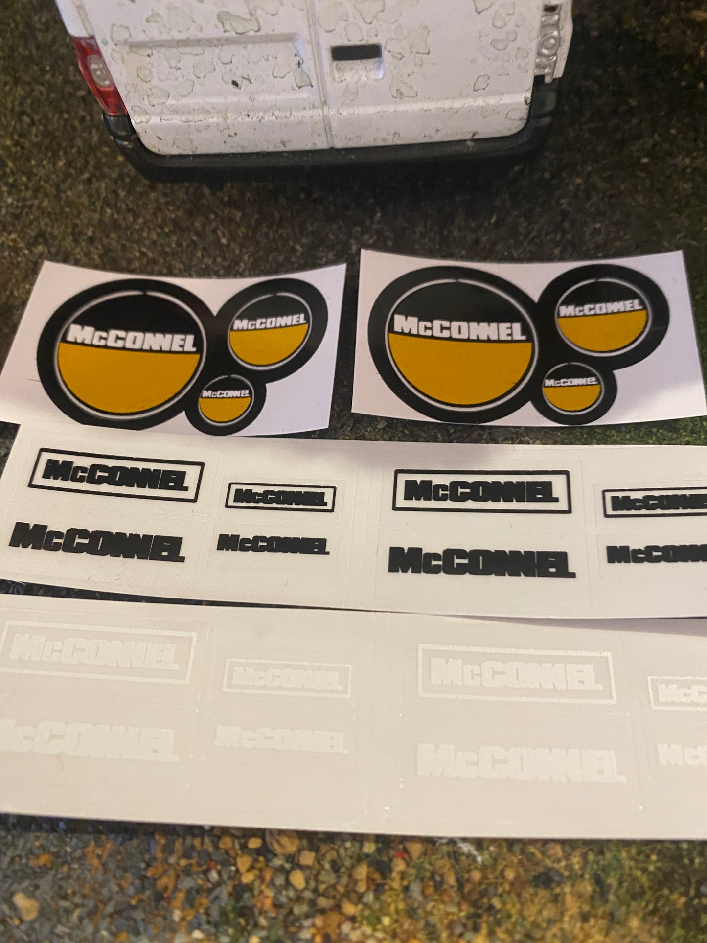 McConnell hedge cutter farm machinery x 22 Professional Pre Cut High quality vinyl decal packs stickers 1:32 scale