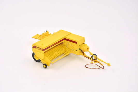PRE ORDER New Holland 945 Hayliner Baler Limited Edition Stunning in 1:32 scale VKA Models