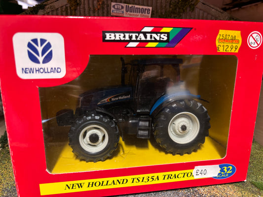 40848 Britains New Holland TS135A Tractor in original Box obsolete VINTAGE