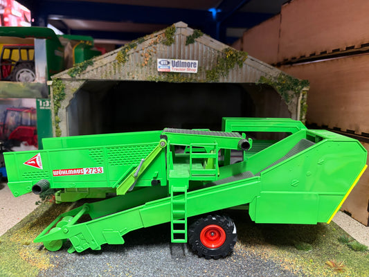Vintage Siku 3856 Wühlmaus 2733 Potato Harvester 1995 1:32 Scale – Boxed Obsolete