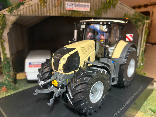 Limited Edition Claas Axion Stotz Tractor 1:32 scale Boxed ROS