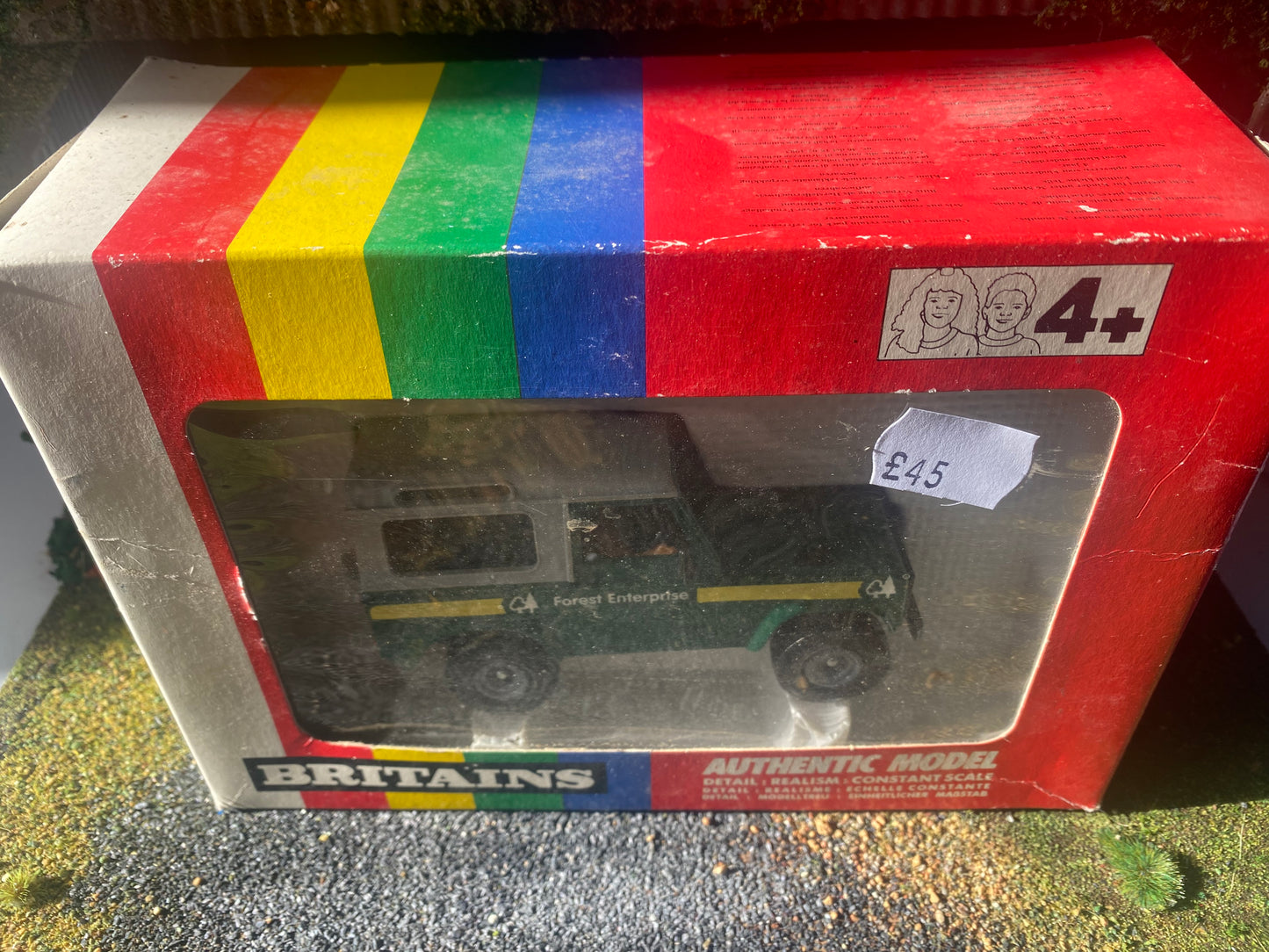 Britains Forest Enterprise Forestry Land rover 1:32 scale obsolete 5986