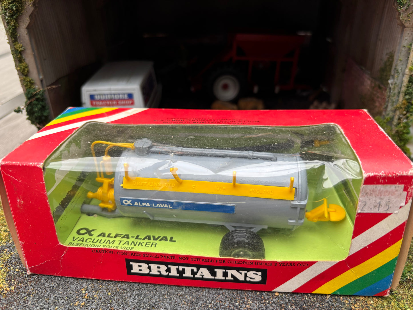 9560 Vintage Britains Alfa Laval Vacuum Slurry Tanker 1:32 scale