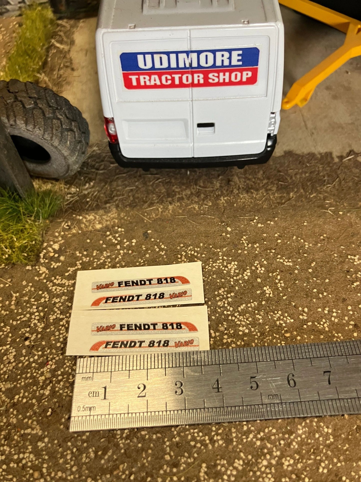 Fendt 818 Tractor Silver black red decals Professional pre cut High quality vinyl farm machinery decals 1:32 scale Image