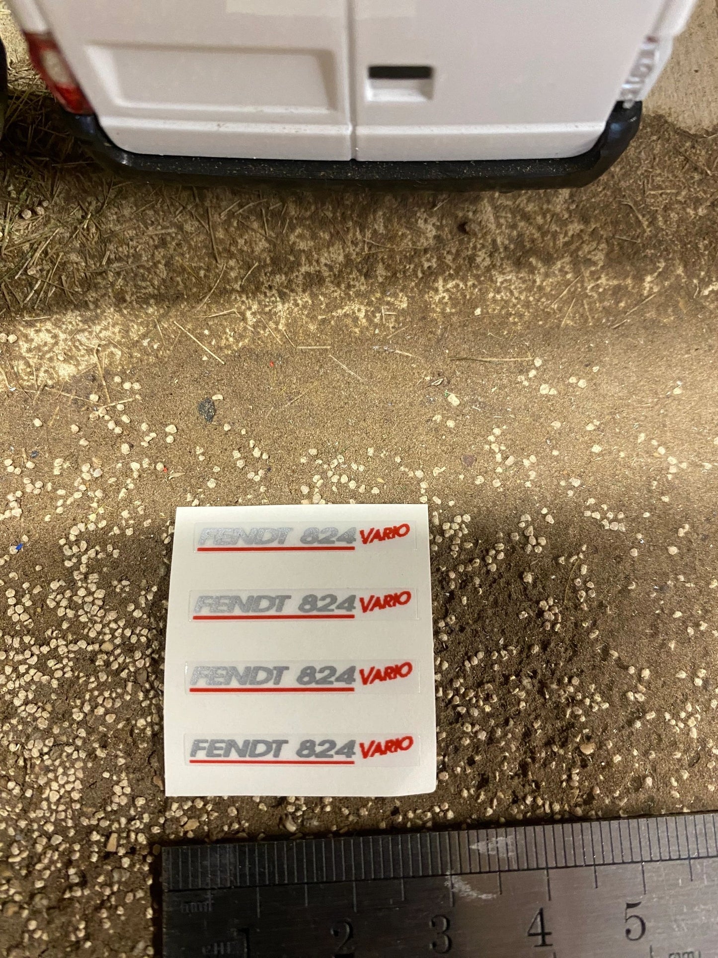 Fendt 824 Tractor silver red decals Professional pre cut High quality vinyl farm machinery decals 1:32 scale Image