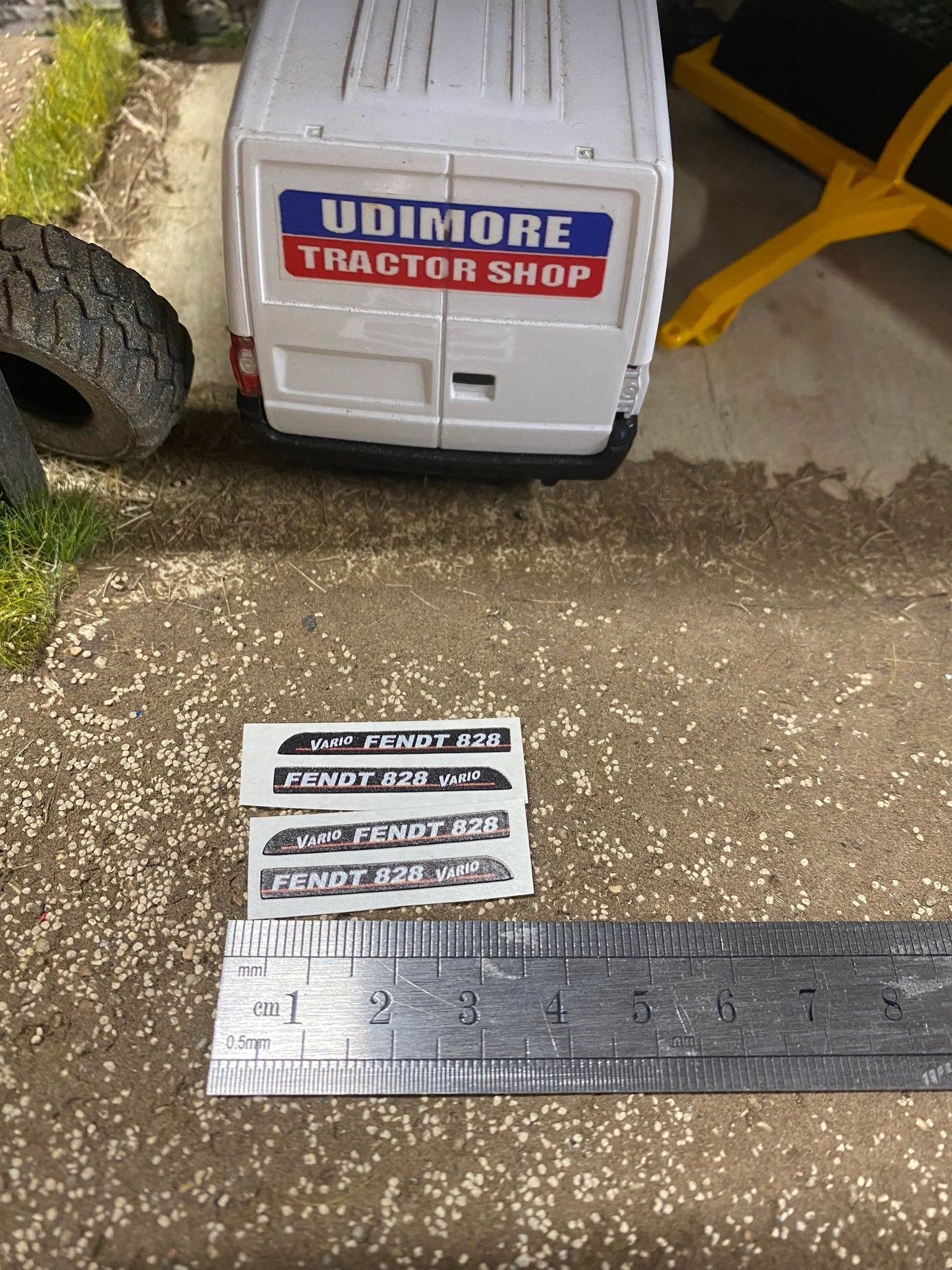 Fendt 828 Tractor black silver red decals Professional pre cut High quality vinyl farm machinery decals 1:32 scale Image 3