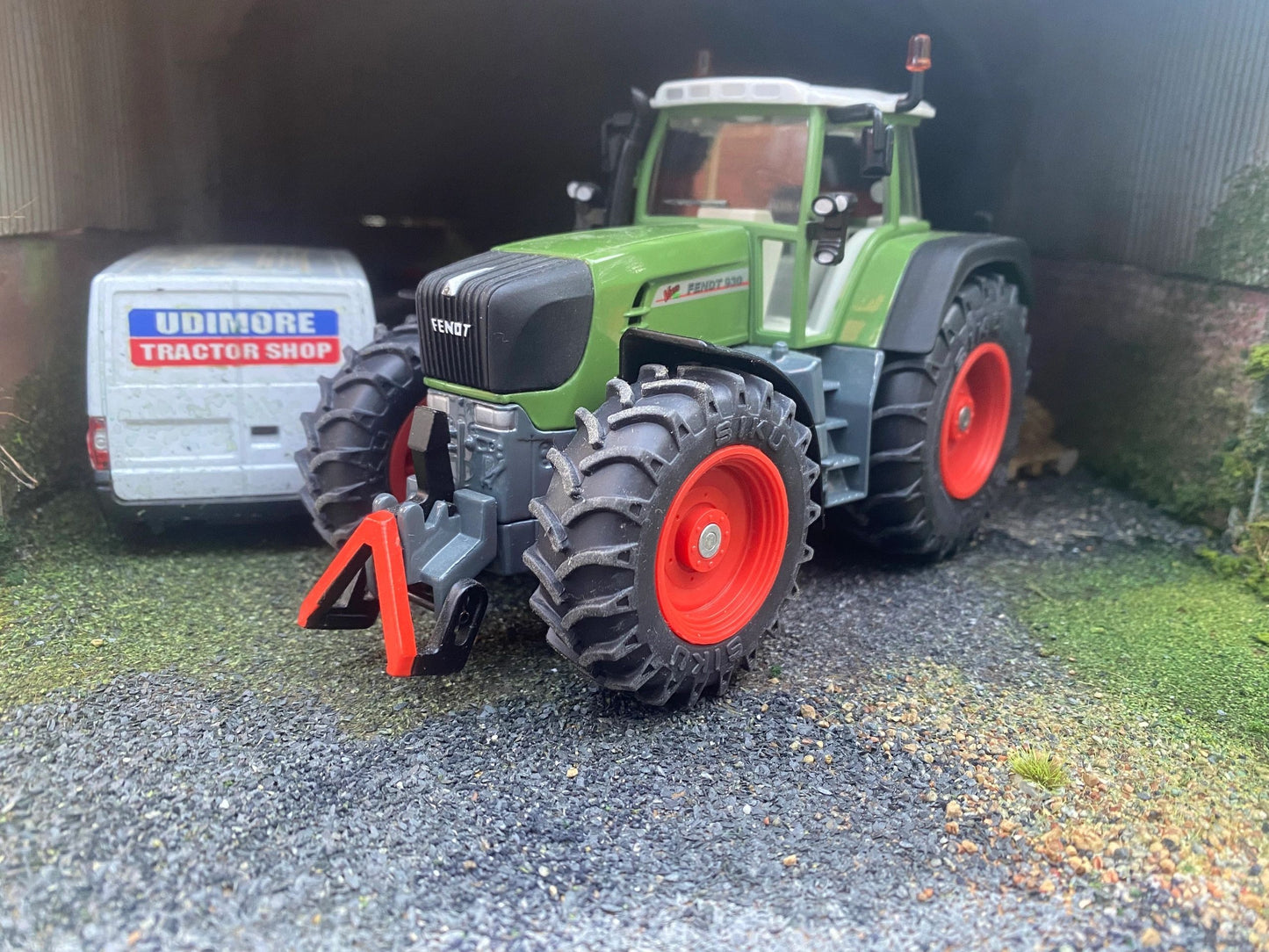 Fendt 930 Tractor 1:32 scale boxed Siku 3254 Image 4