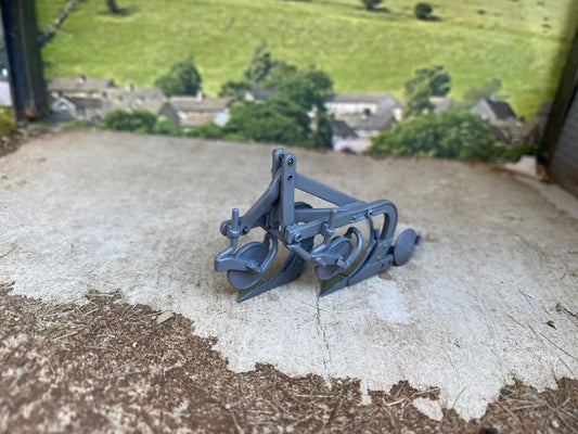 Ferguson 2 furrow plough 1:32 scale Image 2